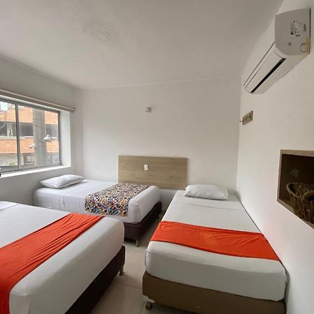 Suites Laureles Medellin Exterior photo