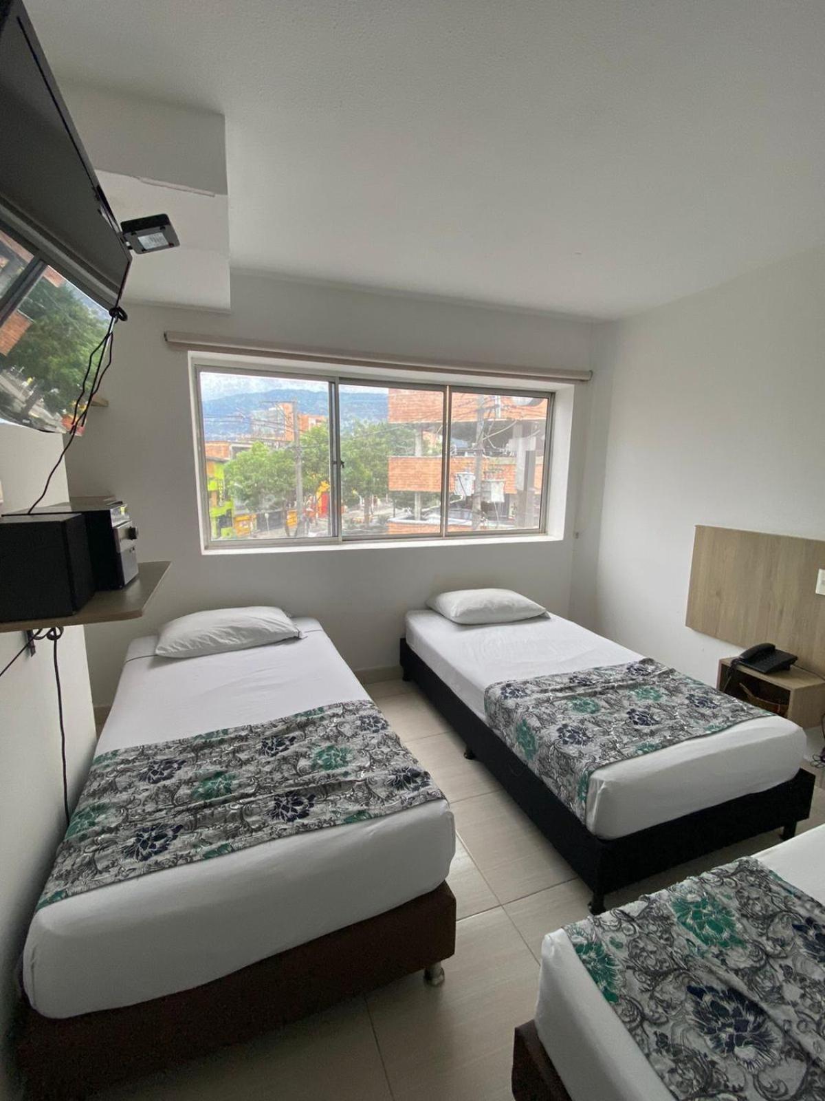 Suites Laureles Medellin Exterior photo