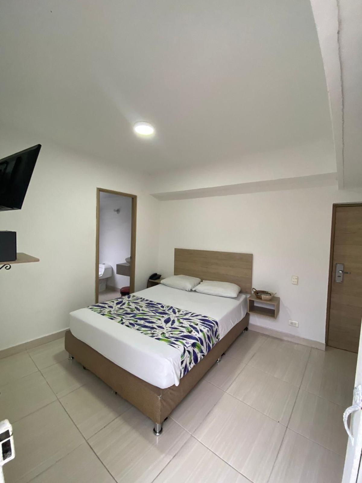 Suites Laureles Medellin Exterior photo
